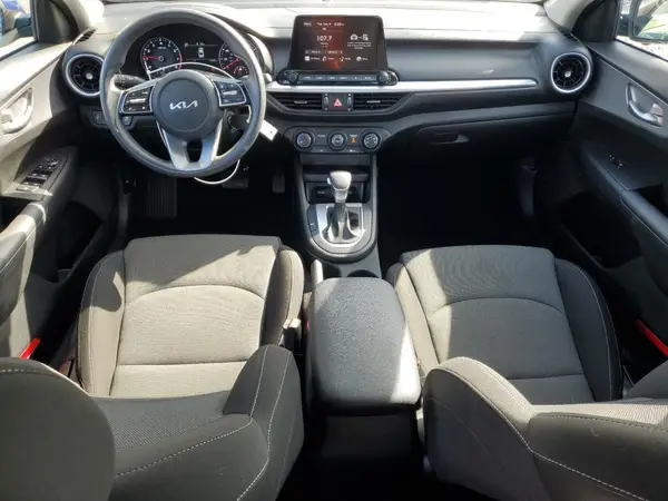 3KPF24AD5PE605095 2023 KIA FORTE - Image 8