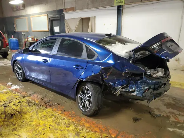 3KPF24AD5PE612807 2023 KIA FORTE - Image 2