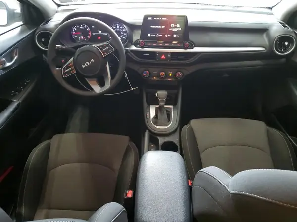 3KPF24AD5PE616288 2023 KIA FORTE - Image 8