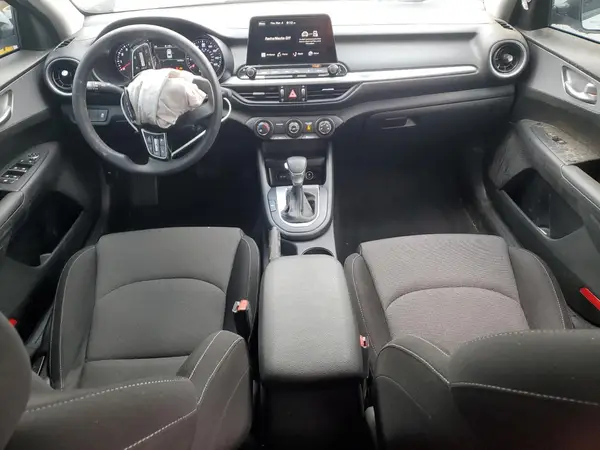 3KPF24AD5PE617585 2022 KIA FORTE - Image 8