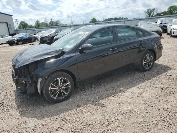 3KPF24AD5PE618607 2023 KIA FORTE - Image 1