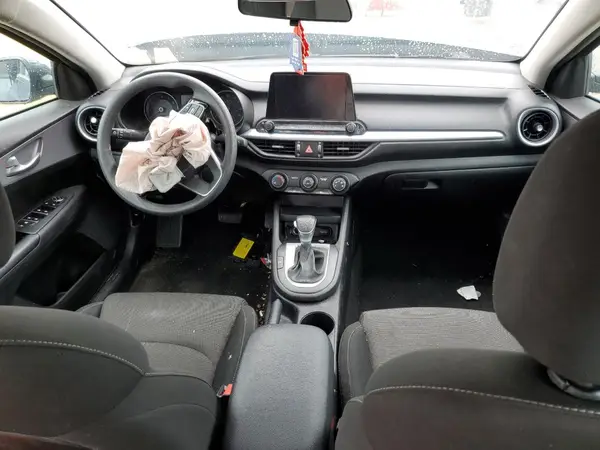 3KPF24AD5PE622091 2023 KIA FORTE - Image 8