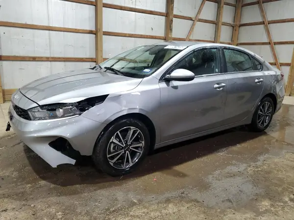 3KPF24AD5PE622866 2023 KIA FORTE - Image 1