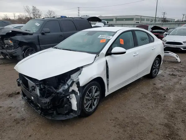 3KPF24AD5PE623449 2023 KIA FORTE - Image 1