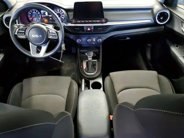3KPF24AD5PE625752 2023 KIA FORTE - Image 8