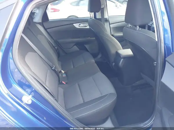 3KPF24AD5PE626609 2023 KIA FORTE - Image 8