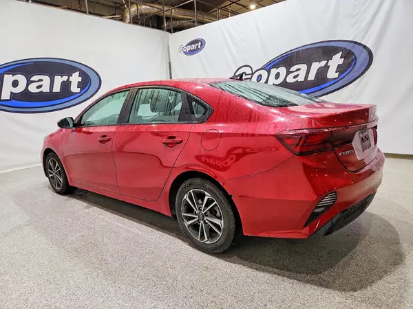 3KPF24AD5PE627579 2023 KIA FORTE - Image 2