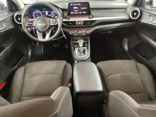 3KPF24AD5PE627601 2023 KIA FORTE - Image 8
