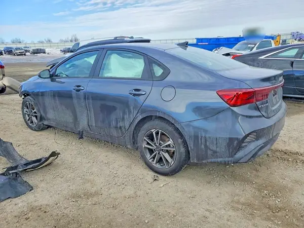 3KPF24AD5PE631020 2023 KIA FORTE - Image 2