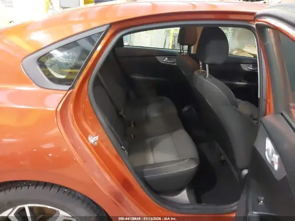 3KPF24AD5PE638808 2023 KIA FORTE - Image 8
