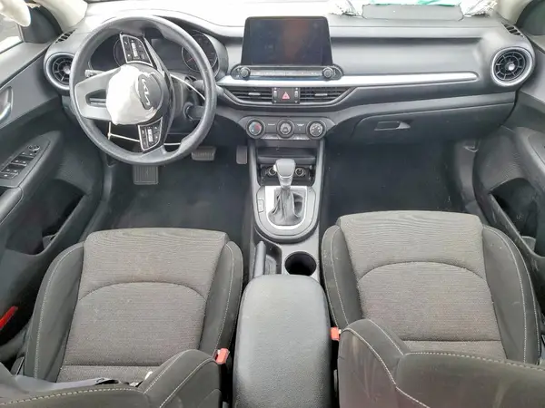 3KPF24AD5PE642759 2023 KIA FORTE - Image 8