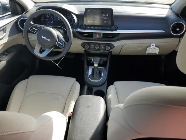 3KPF24AD5PE646309 2023 KIA FORTE - Image 8