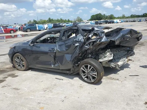 3KPF24AD5PE652076 2023 KIA FORTE - Image 2