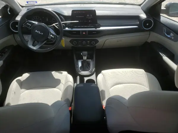 3KPF24AD5PE652224 2023 KIA FORTE - Image 8