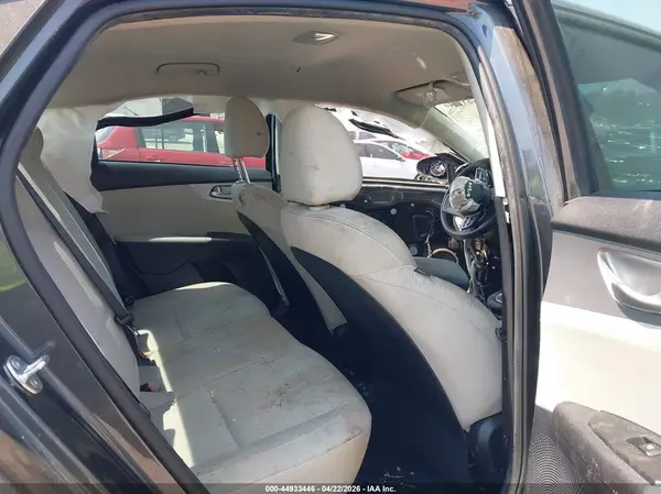 3KPF24AD5PE655186 2023 KIA FORTE - Image 8