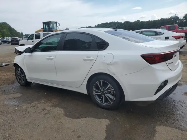 3KPF24AD5PE655690 2023 KIA FORTE - Image 2