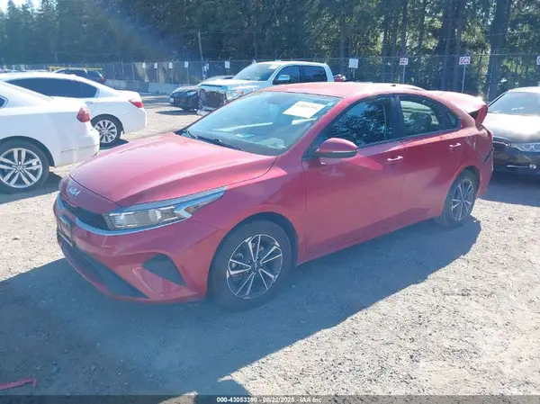 3KPF24AD5PE665751 2023 KIA FORTE - Image 2