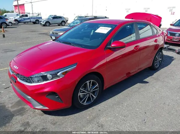 3KPF24AD5PE666446 2023 KIA FORTE - Image 2