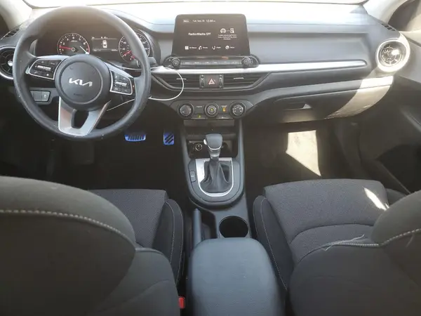 3KPF24AD5PE667855 2023 KIA FORTE - Image 8