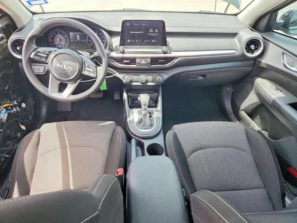 3KPF24AD5PE671548 2023 KIA FORTE - Image 8