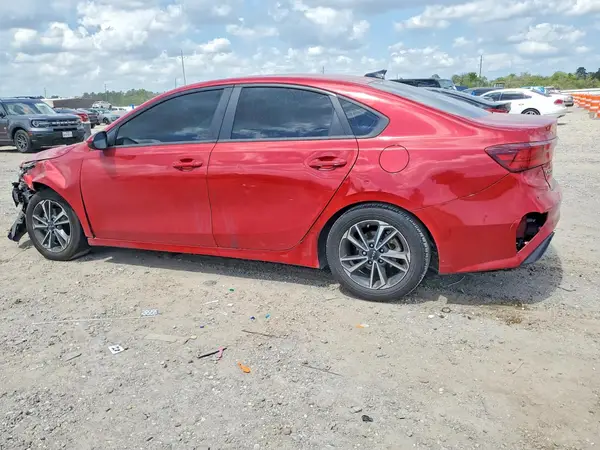 3KPF24AD5PE671646 2023 KIA FORTE - Image 2