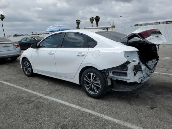3KPF24AD5PE673767 2023 KIA FORTE - Image 2
