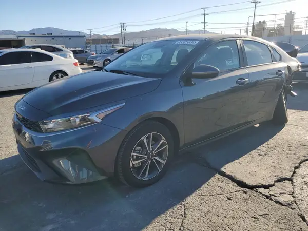 3KPF24AD5PE673901 2023 KIA FORTE - Image 1