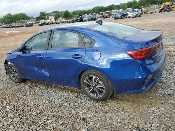 3KPF24AD5PE677804 2023 KIA FORTE - Image 2