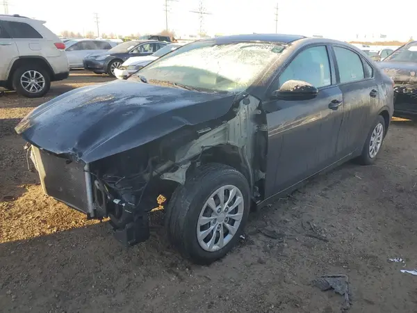 3KPF24AD5RE695593 2024 KIA FORTE - Image 1