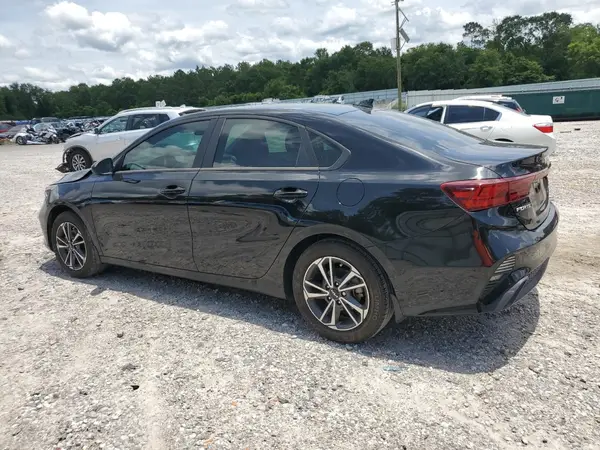 3KPF24AD5RE696291 2024 KIA FORTE - Image 2