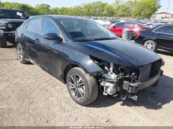 3KPF24AD5RE697067 2024 KIA FORTE