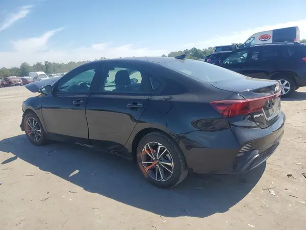 3KPF24AD5RE697134 2024 KIA FORTE - Image 2