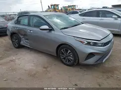 3KPF24AD5RE698381 2024 KIA FORTE