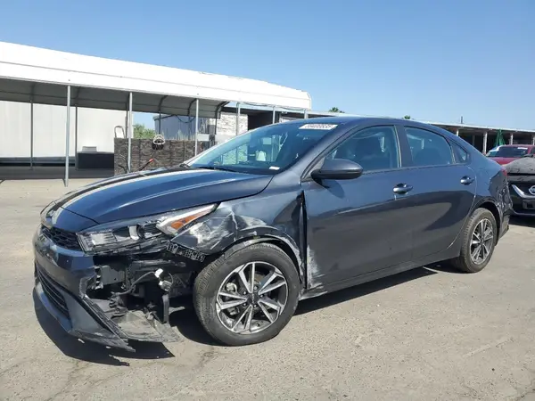 3KPF24AD5RE701361 2024 KIA FORTE - Image 1