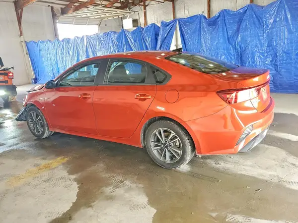 3KPF24AD5RE702283 2024 KIA FORTE - Image 2