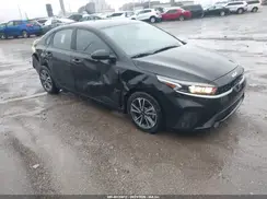 3KPF24AD5RE704549 2024 KIA FORTE