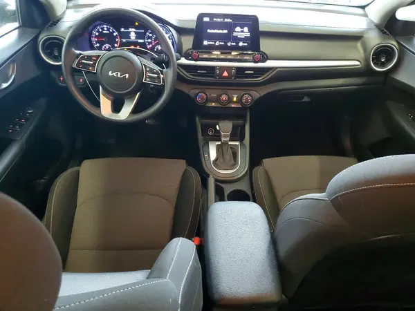 3KPF24AD5RE706754 2024 KIA FORTE - Image 8