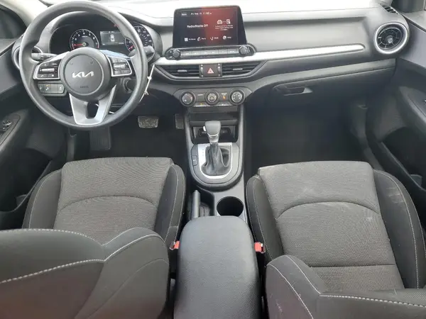 3KPF24AD5RE707340 2024 KIA FORTE - Image 8