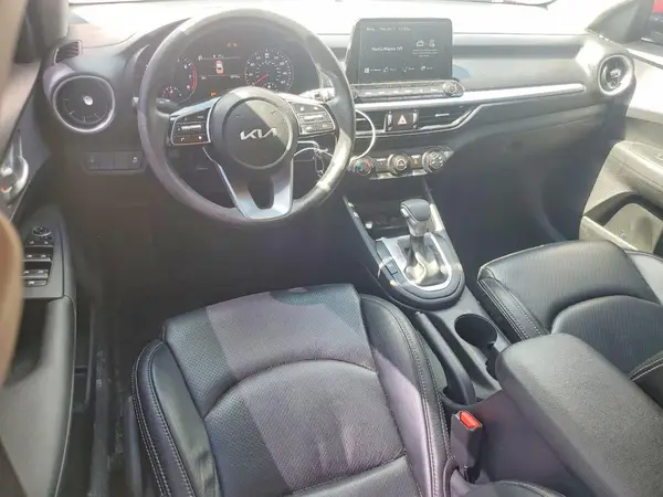 3KPF24AD5RE708360 2024 KIA FORTE - Image 8
