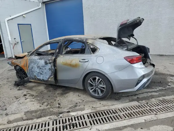 3KPF24AD5RE718130 2024 KIA FORTE - Image 2
