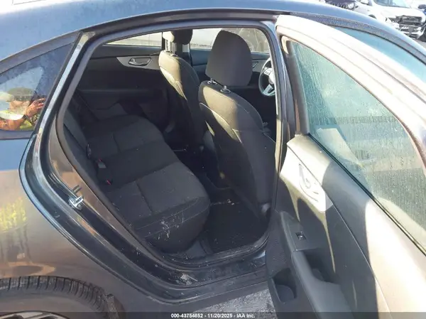 3KPF24AD5RE722775 2024 KIA FORTE - Image 8