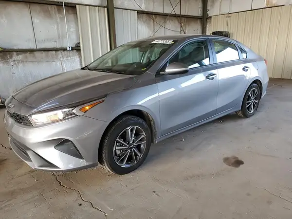 3KPF24AD5RE723957 2024 KIA FORTE - Image 1