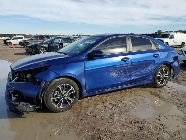 3KPF24AD5RE729810 2024 KIA FORTE - Image 1