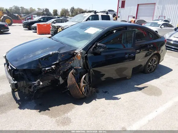 3KPF24AD5RE730536 2024 KIA FORTE - Image 2