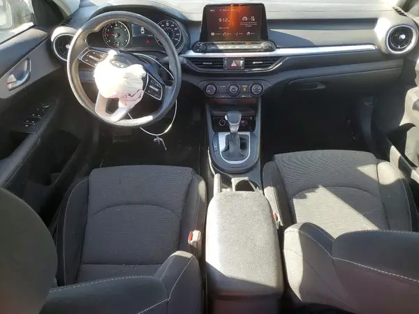 3KPF24AD5RE731556 2024 KIA FORTE - Image 8