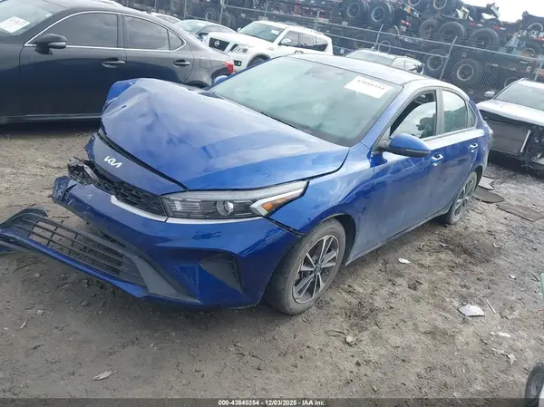3KPF24AD5RE734621 2024 KIA FORTE - Image 2