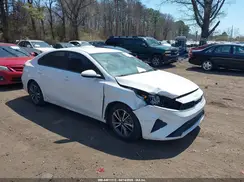 3KPF24AD5RE736188 2024 KIA FORTE