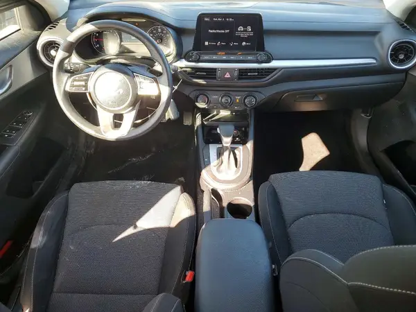 3KPF24AD5RE736918 2024 KIA FORTE - Image 8