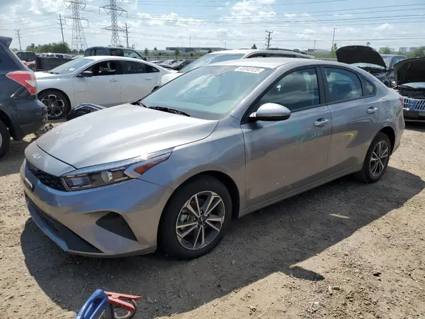 3KPF24AD5RE736949 2024 KIA FORTE - Image 1