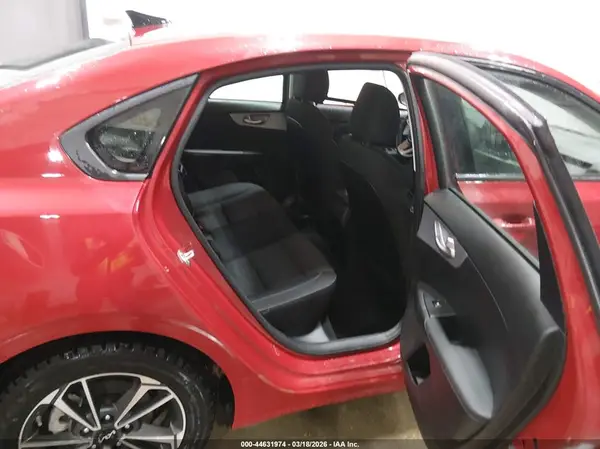 3KPF24AD5RE741911 2024 KIA FORTE - Image 8
